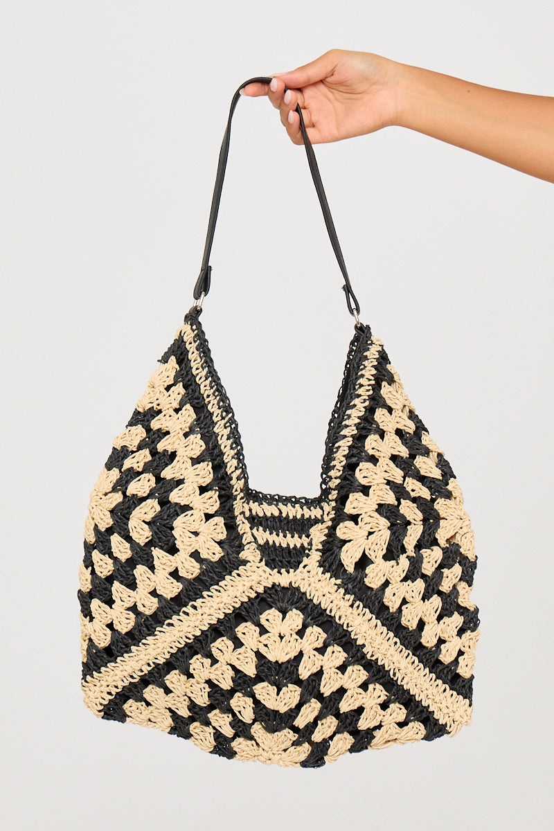 Chic Black Straw Woven Tote Bag for Beach Holidays - Oversized Shoulder Bag