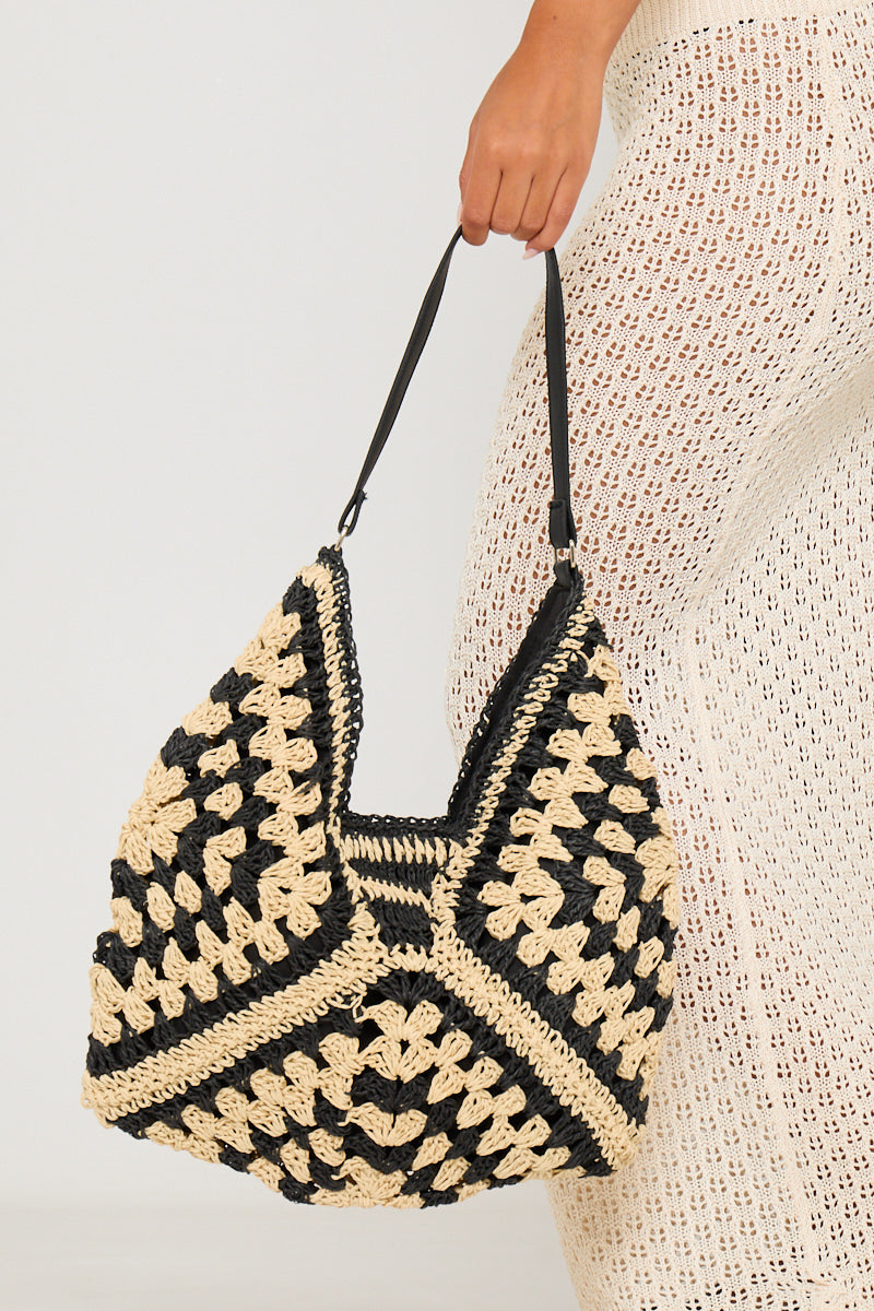 Chic Black Straw Woven Tote Bag for Beach Holidays - Oversized Shoulder Bag